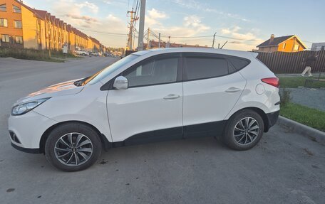 Hyundai ix35 I рестайлинг, 2012 год, 1 150 000 рублей, 3 фотография