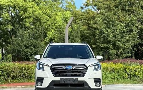 Subaru Forester, 2022 год, 2 388 000 рублей, 2 фотография