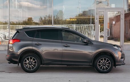 Toyota RAV4, 2014 год, 2 200 000 рублей, 4 фотография
