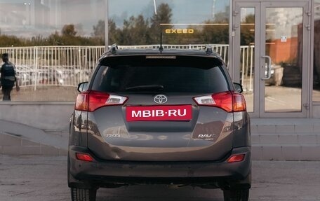 Toyota RAV4, 2014 год, 2 200 000 рублей, 6 фотография