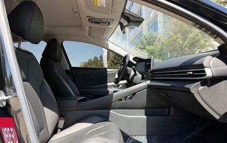Hyundai Elantra, 2022 год, 1 320 000 рублей, 12 фотография