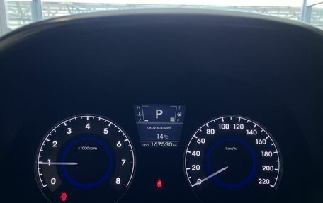 Hyundai Solaris II рестайлинг, 2012 год, 700 000 рублей, 12 фотография