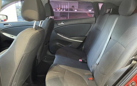Hyundai Solaris II рестайлинг, 2012 год, 700 000 рублей, 9 фотография