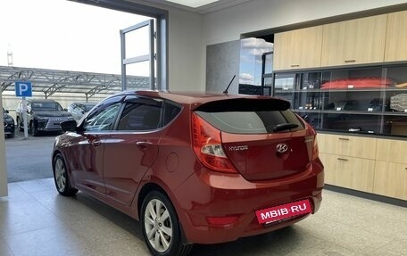 Hyundai Solaris II рестайлинг, 2012 год, 700 000 рублей, 6 фотография