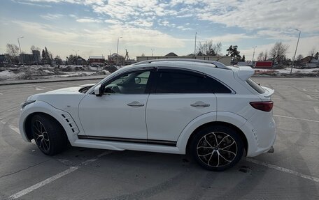 Infiniti FX II, 2013 год, 2 350 000 рублей, 2 фотография