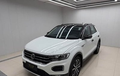 Volkswagen T-Roc I, 2022 год, 1 260 000 рублей, 1 фотография