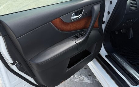 Infiniti FX II, 2013 год, 2 350 000 рублей, 8 фотография