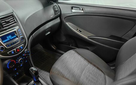 Hyundai Solaris II рестайлинг, 2015 год, 999 000 рублей, 12 фотография