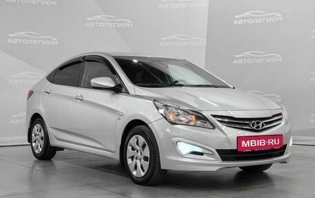 Hyundai Solaris II рестайлинг, 2015 год, 999 000 рублей, 7 фотография