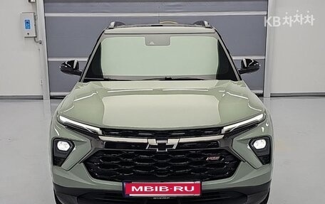 Chevrolet TrailBlazer, 2023 год, 1 825 000 рублей, 2 фотография