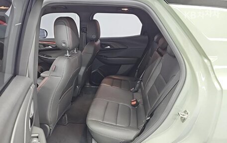 Chevrolet TrailBlazer, 2023 год, 1 825 000 рублей, 12 фотография