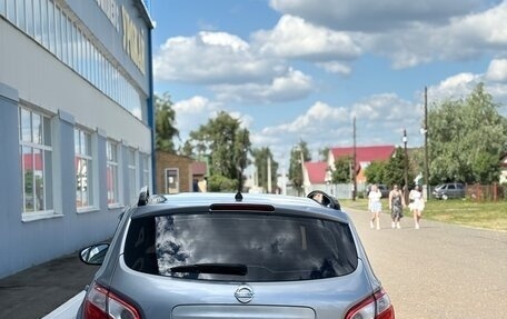 Nissan Qashqai, 2010 год, 850 000 рублей, 2 фотография