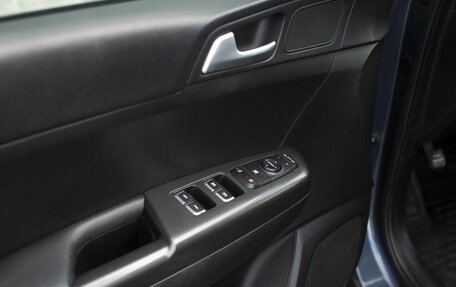 KIA Sportage IV рестайлинг, 2018 год, 2 150 000 рублей, 20 фотография