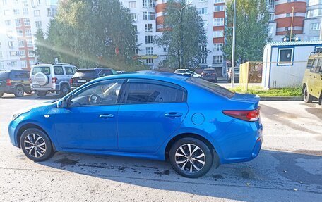 KIA Rio IV, 2018 год, 1 040 000 рублей, 5 фотография