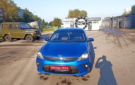 KIA Rio IV, 2018 год, 1 040 000 рублей, 1 фотография