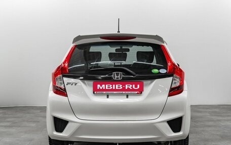 Honda Fit III, 2014 год, 700 000 рублей, 4 фотография
