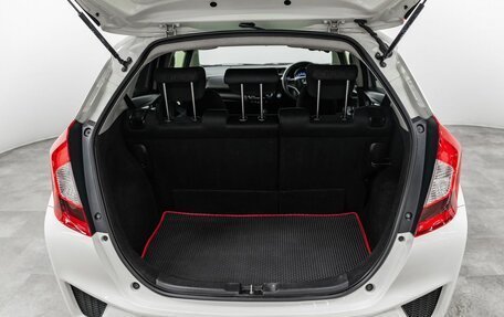 Honda Fit III, 2014 год, 700 000 рублей, 17 фотография