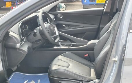 Hyundai Elantra, 2022 год, 1 350 000 рублей, 7 фотография