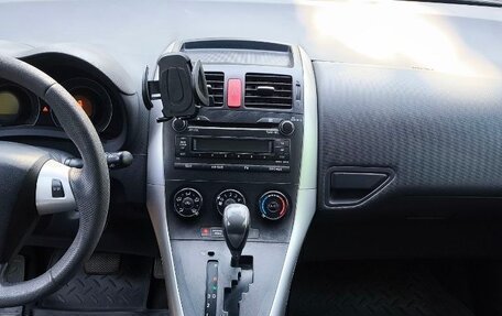Toyota Auris II, 2011 год, 950 000 рублей, 14 фотография
