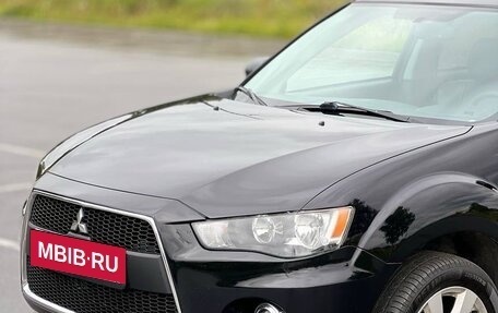Mitsubishi Outlander III рестайлинг 3, 2011 год, 1 249 000 рублей, 19 фотография
