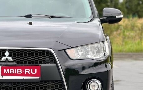 Mitsubishi Outlander III рестайлинг 3, 2011 год, 1 249 000 рублей, 15 фотография