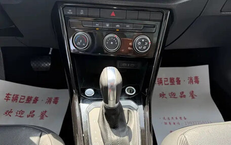 Volkswagen T-Roc I, 2023 год, 1 467 000 рублей, 14 фотография