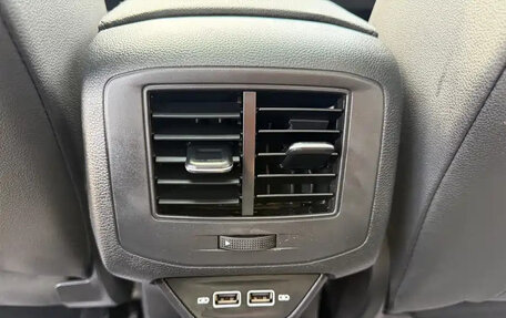 Volkswagen T-Roc I, 2023 год, 1 467 000 рублей, 16 фотография