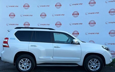 Toyota Land Cruiser Prado 150 рестайлинг 2, 2010 год, 2 699 000 рублей, 6 фотография