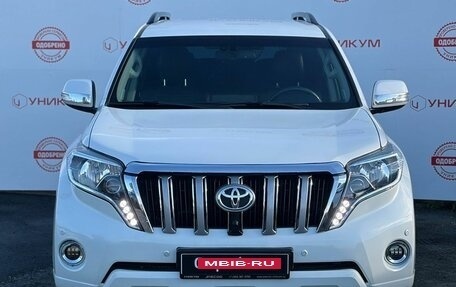Toyota Land Cruiser Prado 150 рестайлинг 2, 2010 год, 2 699 000 рублей, 8 фотография