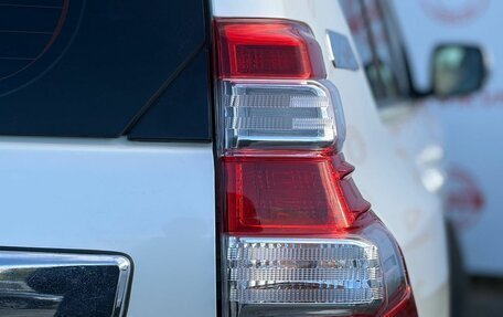 Toyota Land Cruiser Prado 150 рестайлинг 2, 2010 год, 2 699 000 рублей, 16 фотография