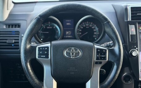 Toyota Land Cruiser Prado 150 рестайлинг 2, 2010 год, 2 699 000 рублей, 30 фотография