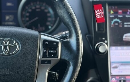 Toyota Land Cruiser Prado 150 рестайлинг 2, 2010 год, 2 699 000 рублей, 32 фотография