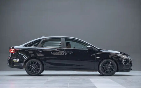 Chevrolet Monza, 2022 год, 1 099 000 рублей, 4 фотография