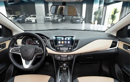 Chevrolet Monza, 2022 год, 1 099 000 рублей, 14 фотография