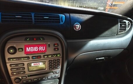 Jaguar X-Type I рестайлинг, 2003 год, 350 000 рублей, 15 фотография