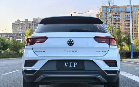 Volkswagen T-Roc I, 2022 год, 1 496 000 рублей, 8 фотография