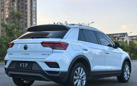 Volkswagen T-Roc I, 2022 год, 1 496 000 рублей, 9 фотография