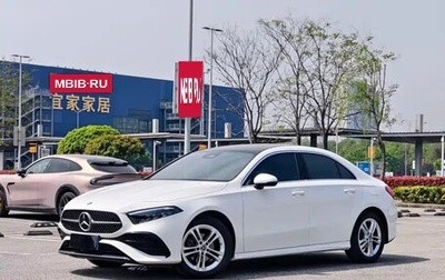 Mercedes-Benz A-Класс, 2023 год, 1 989 000 рублей, 1 фотография