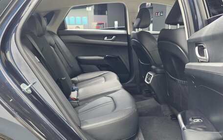KIA K5, 2023 год, 2 393 497 рублей, 15 фотография