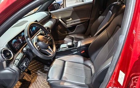 Mercedes-Benz A-Класс, 2020 год, 1 740 000 рублей, 3 фотография