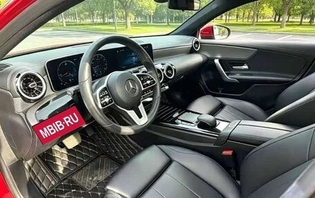 Mercedes-Benz A-Класс, 2020 год, 1 740 000 рублей, 6 фотография