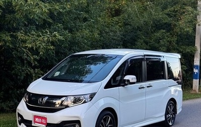 Honda Stepwgn IV, 2017 год, 1 750 000 рублей, 1 фотография