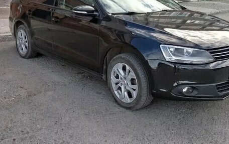 Volkswagen Jetta VI, 2012 год, 1 170 000 рублей, 1 фотография