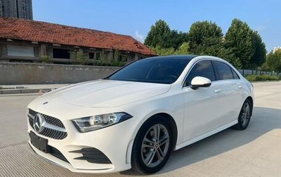 Mercedes-Benz A-Класс, 2022 год, 1 650 000 рублей, 1 фотография