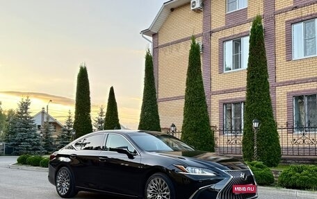 Lexus ES VII, 2018 год, 2 900 000 рублей, 1 фотография