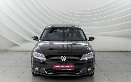 Volkswagen Jetta VI, 2013 год, 1 040 000 рублей, 2 фотография