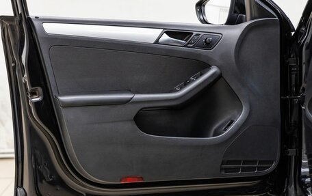Volkswagen Jetta VI, 2013 год, 1 040 000 рублей, 24 фотография