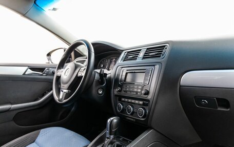 Volkswagen Jetta VI, 2013 год, 1 040 000 рублей, 31 фотография