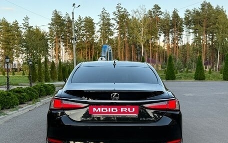 Lexus ES VII, 2018 год, 2 900 000 рублей, 6 фотография