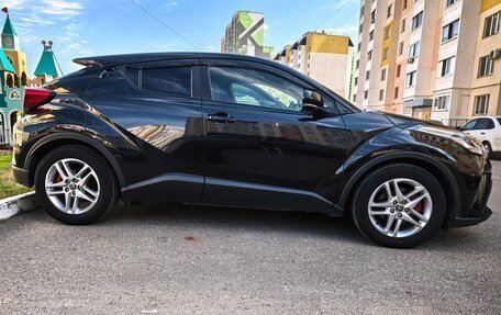 Toyota C-HR I рестайлинг, 2020 год, 1 999 999 рублей, 6 фотография